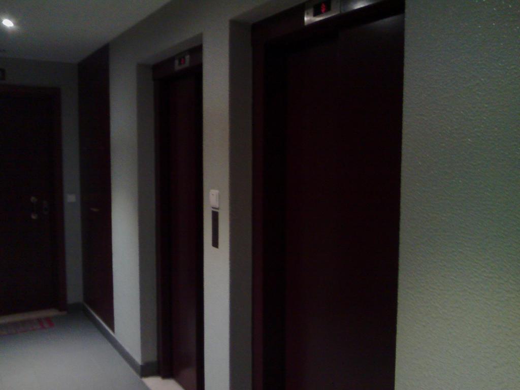 Apartamento Telheiras 2 *