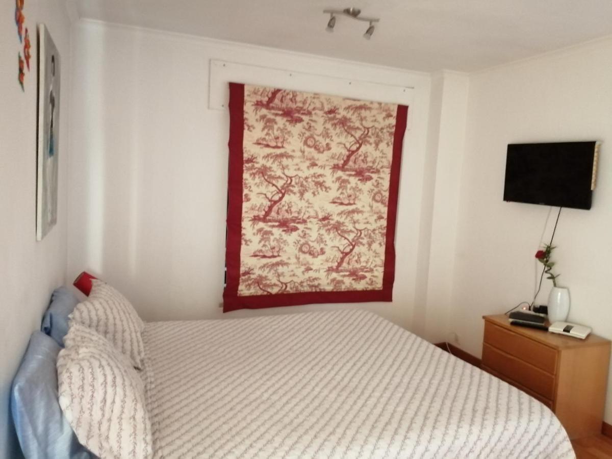 Telheiras 2 Apartamento *
